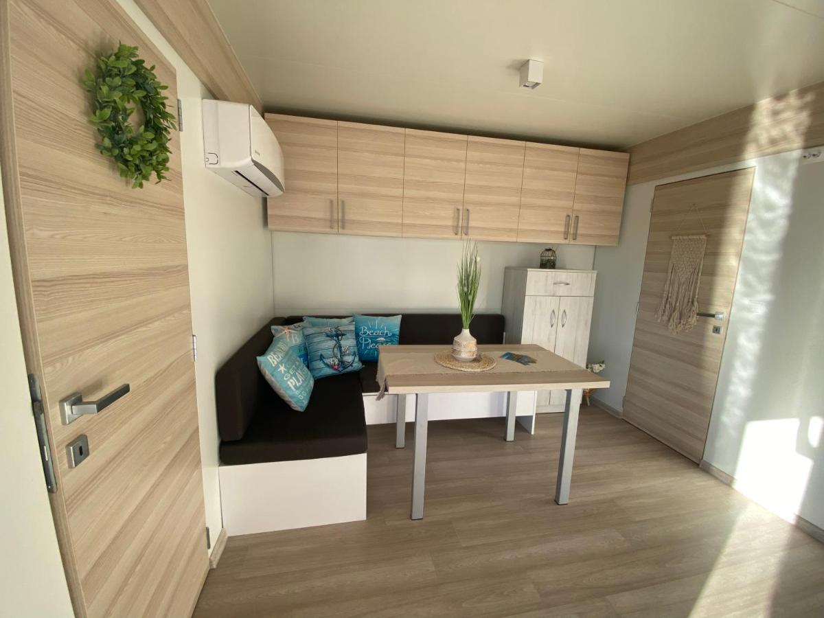 Amore Del Mare, Seaside Family Pace, Free Parking And Wifi In Camp Dalmatino Drage Eksteriør bilde