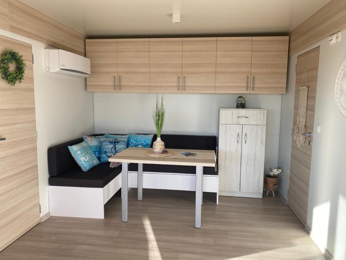 Amore Del Mare, Seaside Family Pace, Free Parking And Wifi In Camp Dalmatino Drage Eksteriør bilde