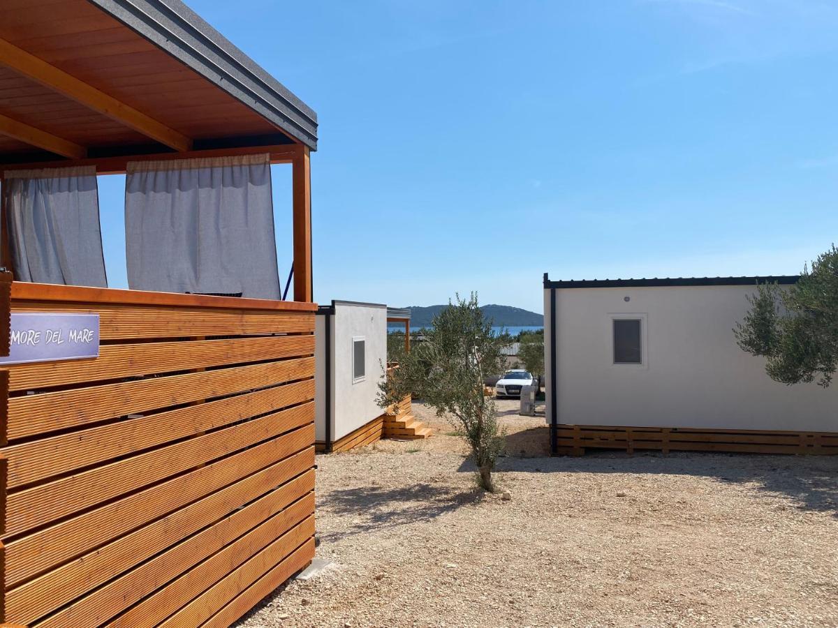 Amore Del Mare, Seaside Family Pace, Free Parking And Wifi In Camp Dalmatino Drage Eksteriør bilde