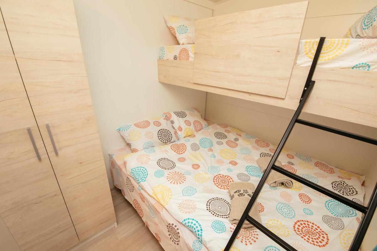Amore Del Mare, Seaside Family Pace, Free Parking And Wifi In Camp Dalmatino Drage Eksteriør bilde
