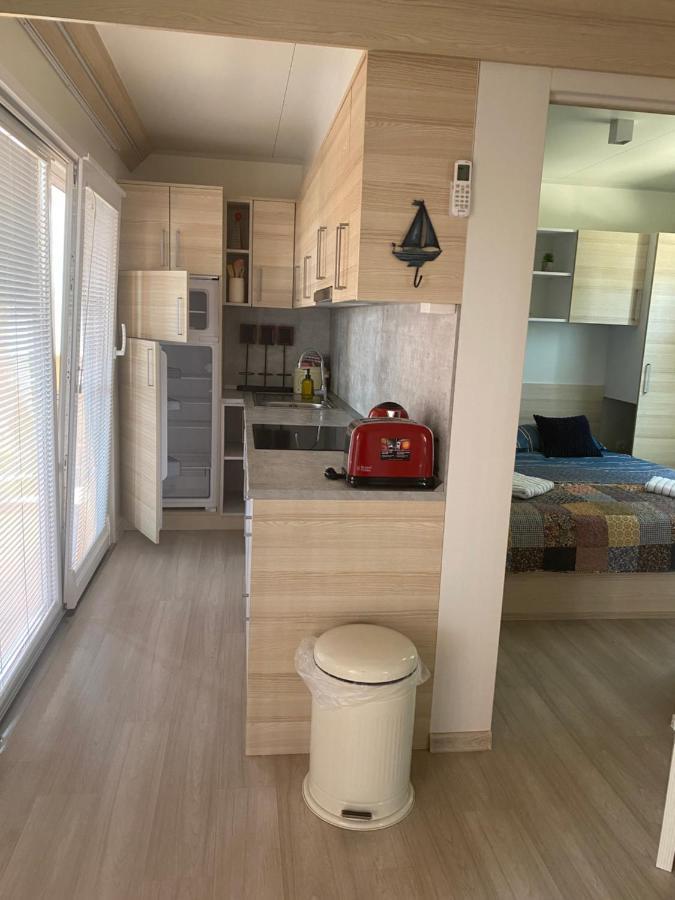Amore Del Mare, Seaside Family Pace, Free Parking And Wifi In Camp Dalmatino Drage Eksteriør bilde